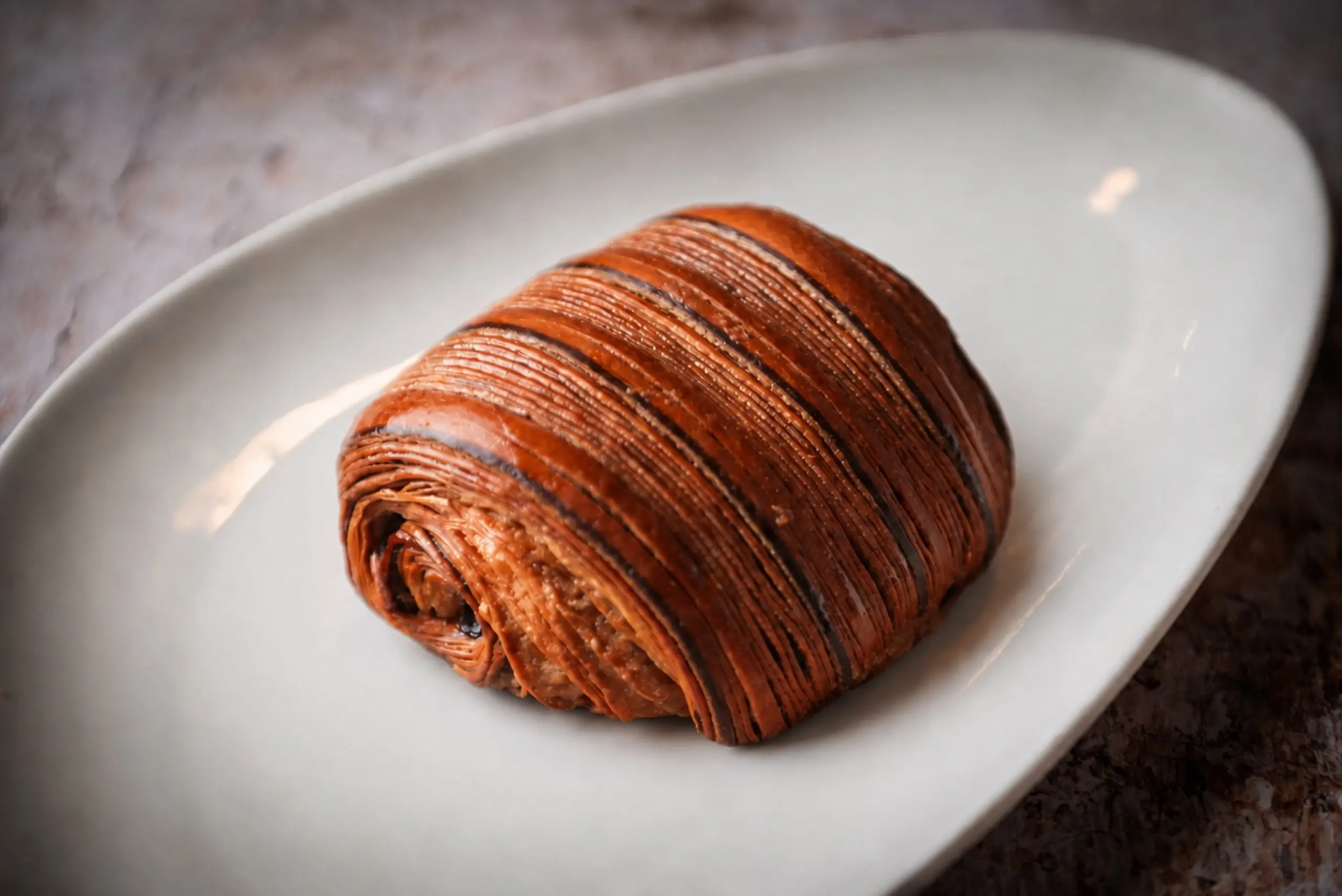 Pain au chocolat con praliné de gofio